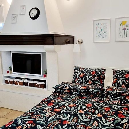 Tianri Apartment กอร์จูลา ภายนอก รูปภาพ